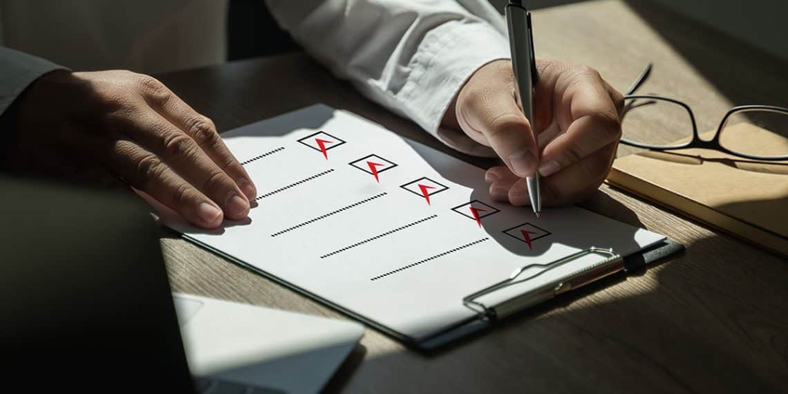difference between survey and questionaire